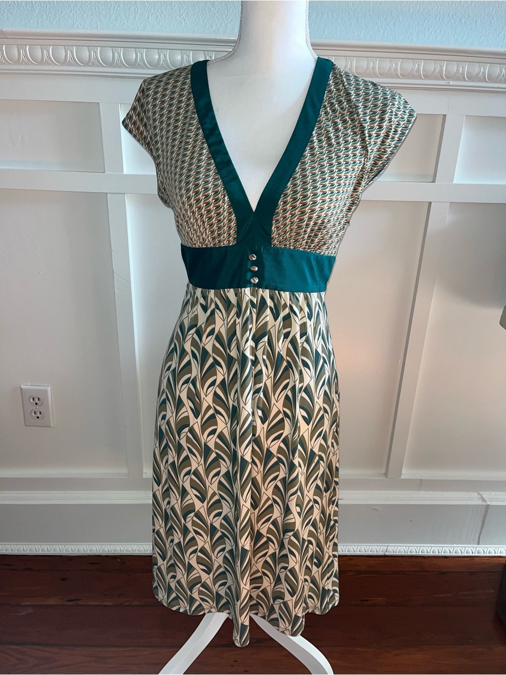 Max & Cleo Teal  Hunter Green and Cream Printed V-Neck Midi Dress